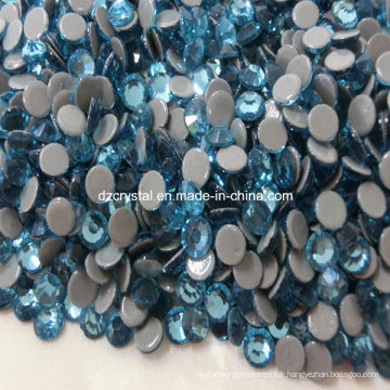 China Factory Wholesale Leed gratuit et multi-taille Crystal Hot Fix strass design pour les vêtements